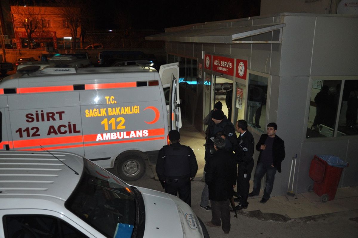Acil Serviste Bir Astsubay Rehin Alınmak İstendi