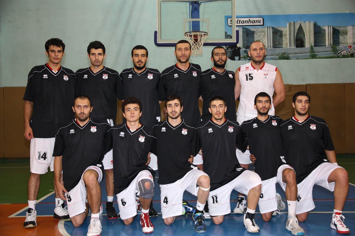 Aksaray Belediyespor Playoff\'u Garantiledi