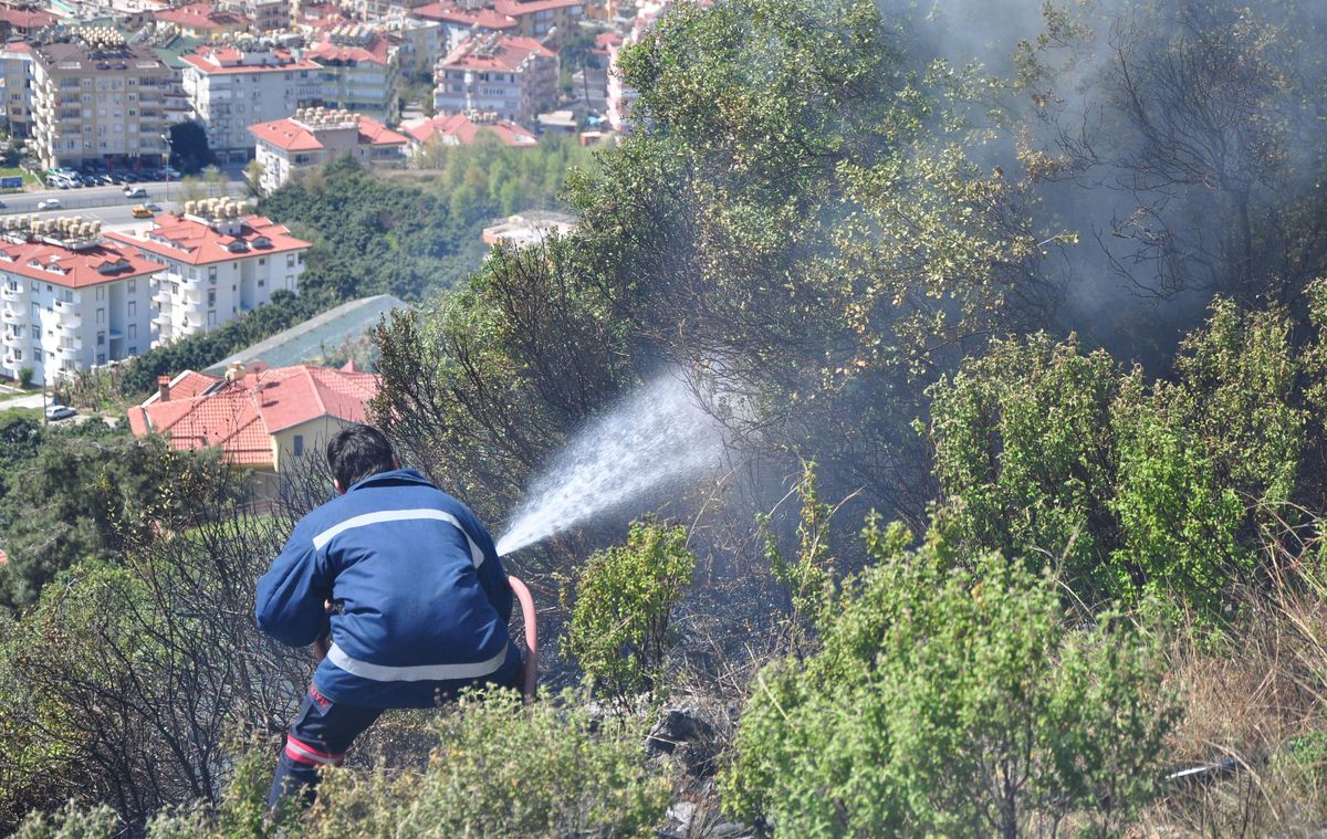 Alanya\'da Makilik Alan Yandı