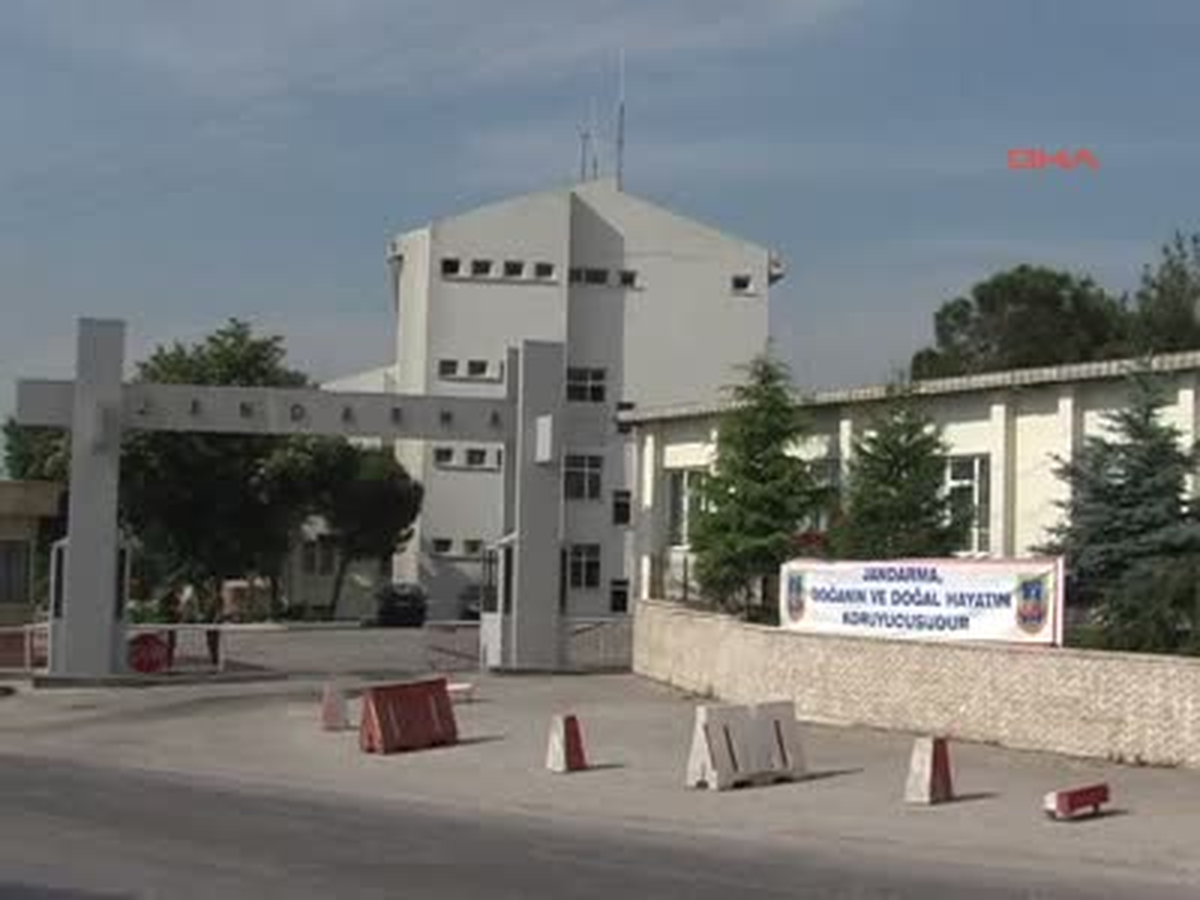 Balıkesir\'de Kaçak Silah ve Mühimmat