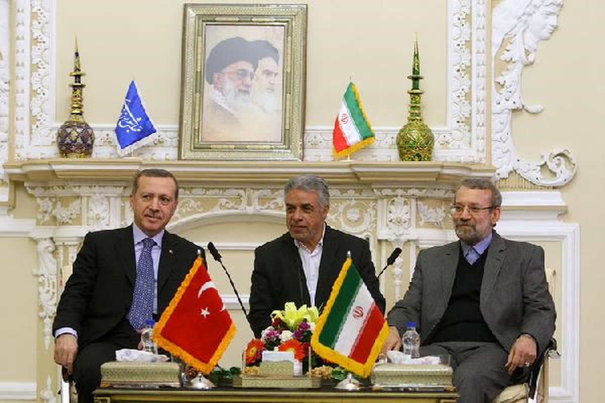 Başbakan Erdoğan, Ahmedinejad ile Görüştü