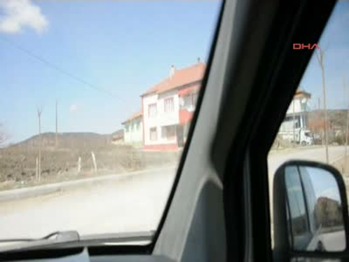 Başına Kiremit Düşen Kız Çocuğu Yaralı