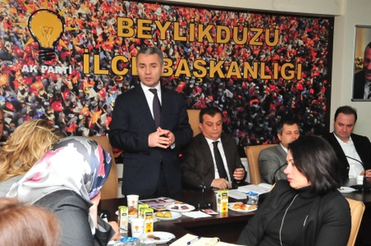Başkan Uzun Partililerle Yerel Yönetimler Toplantısında