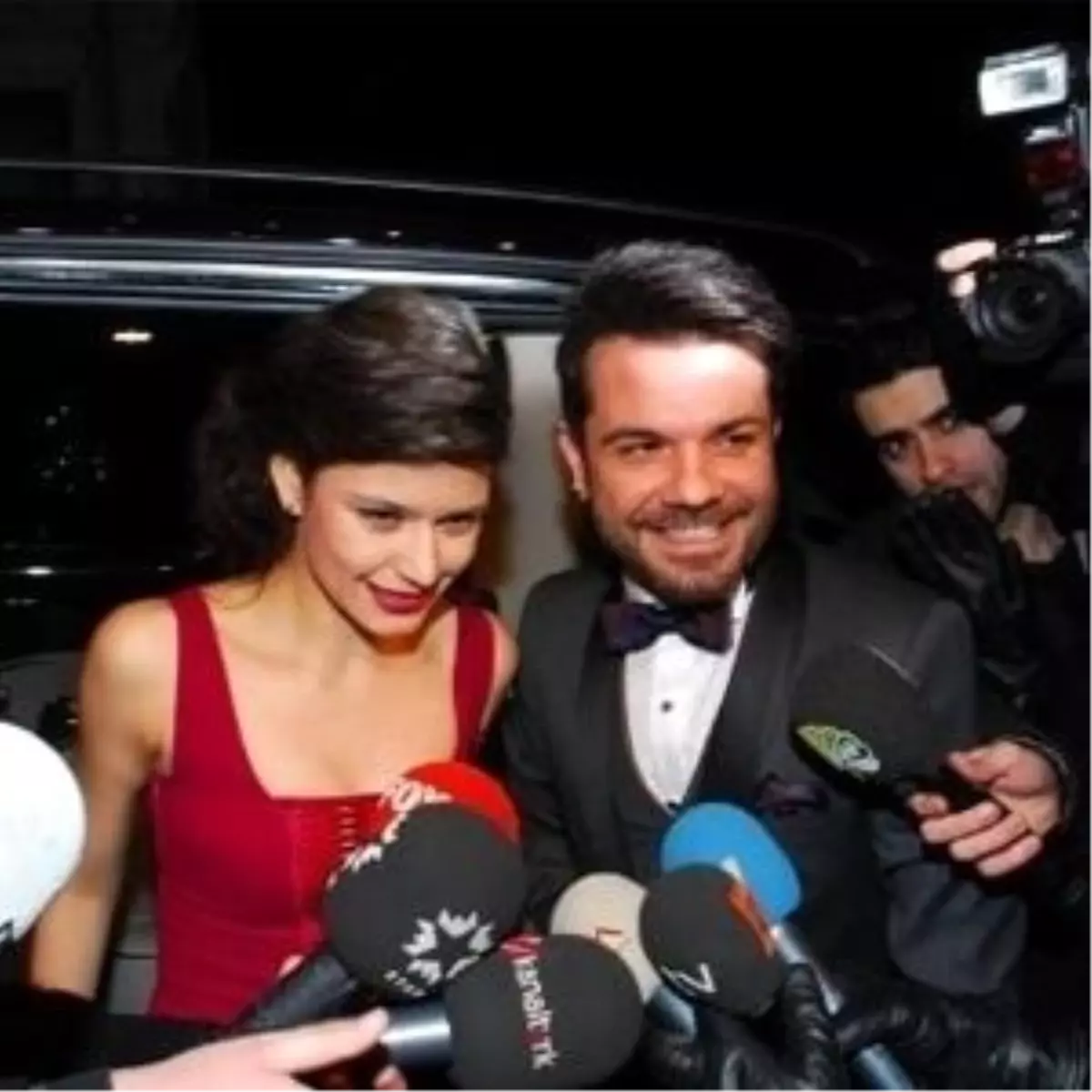 Beren Saat İki Aylık Hamile