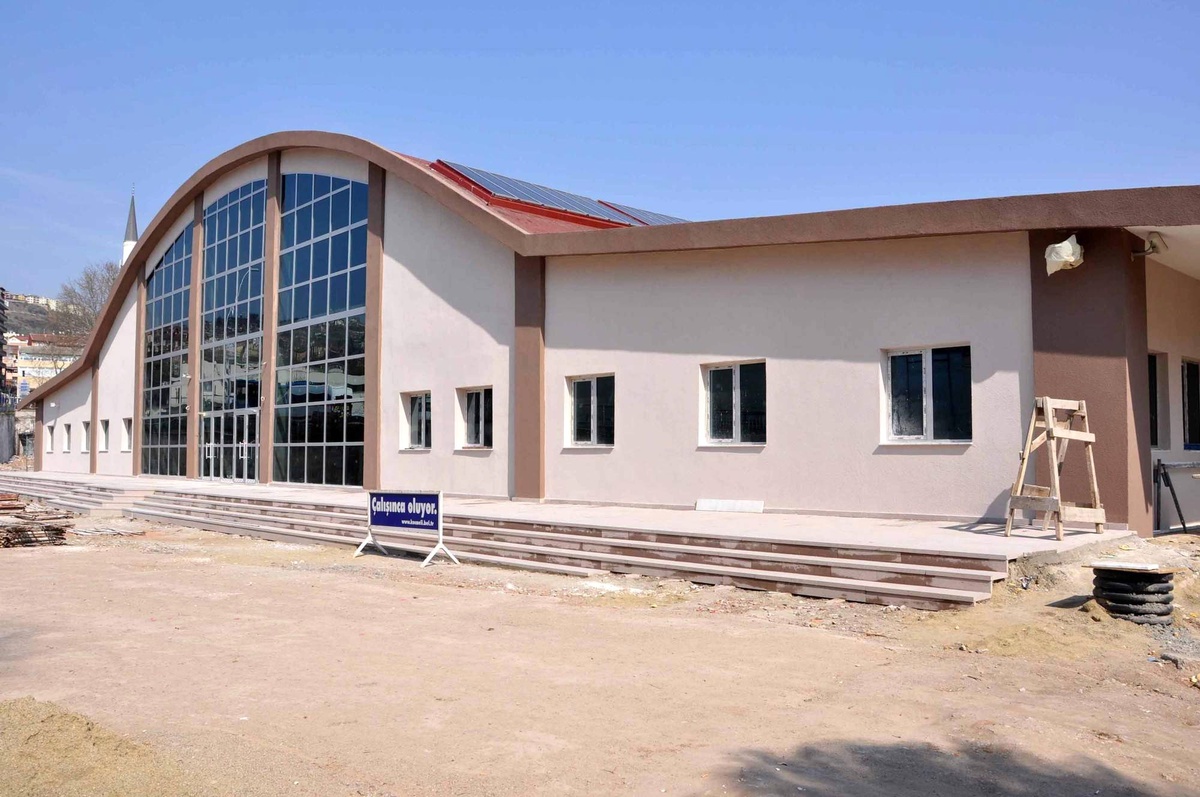 Bilgi Evi Spor Salonu\'nda, Hem Bedenler Hem Beyinler Çalışacak