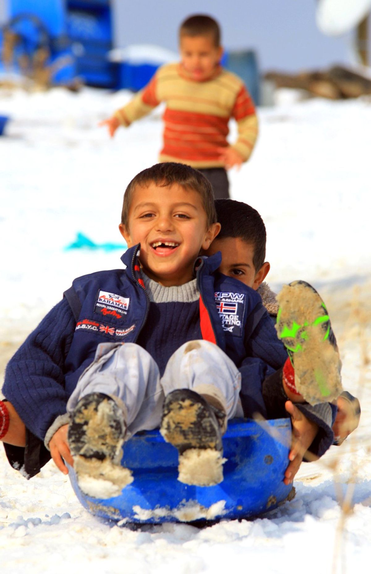 Bitlis\'te İki Mevsim Bir Arada Yaşanıyor
