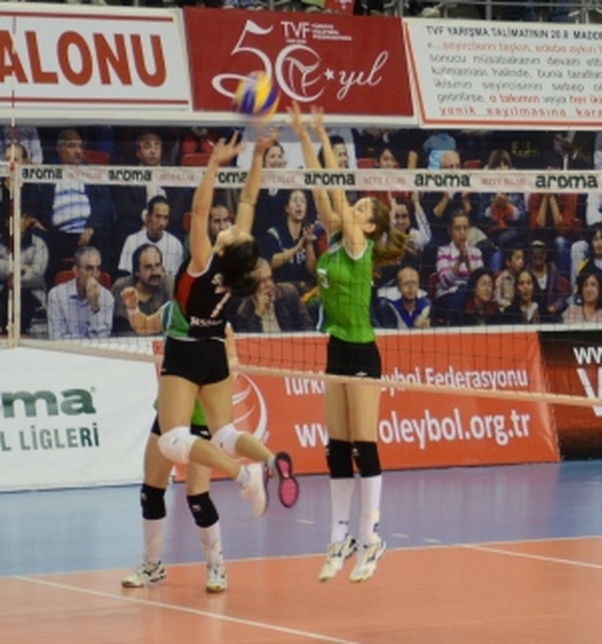 Büyükşehir\'in Sultanları Finalde