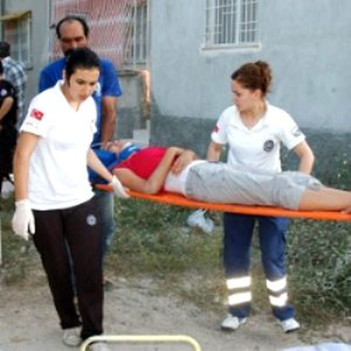 Çamaşır Asarken Balkondan Düştü