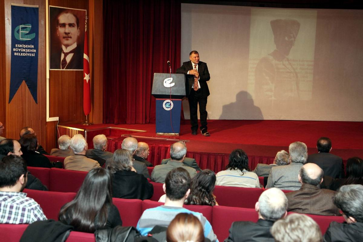 Eskişehir Büyükşehir Belediyesinden Çanakkale Konferansı