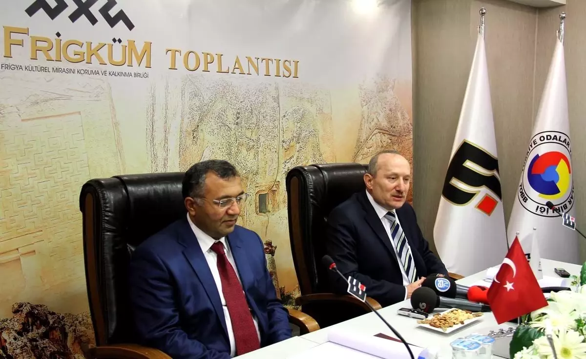 FRİGKÜM\'ün Encümen Toplantısı Eskişehir\'de Yapıldı