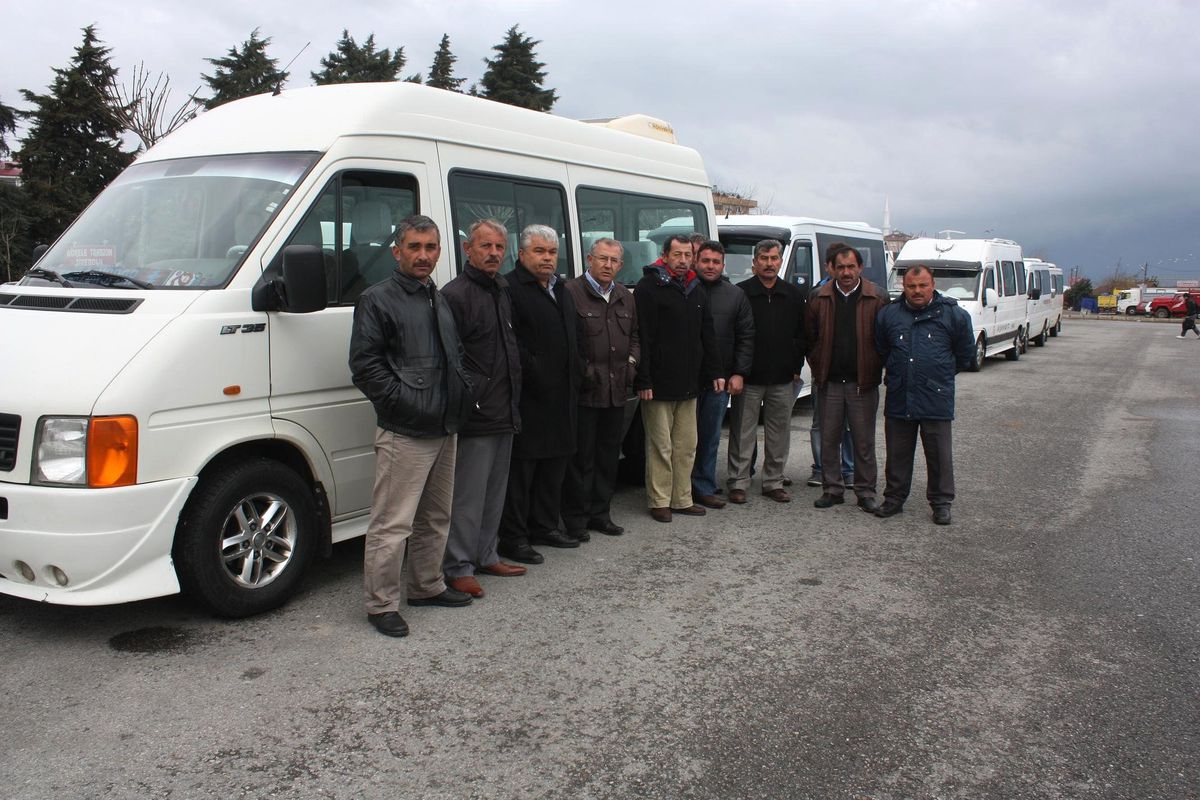 Görele\'de Minibüs Esnafının Durak Tepkisi