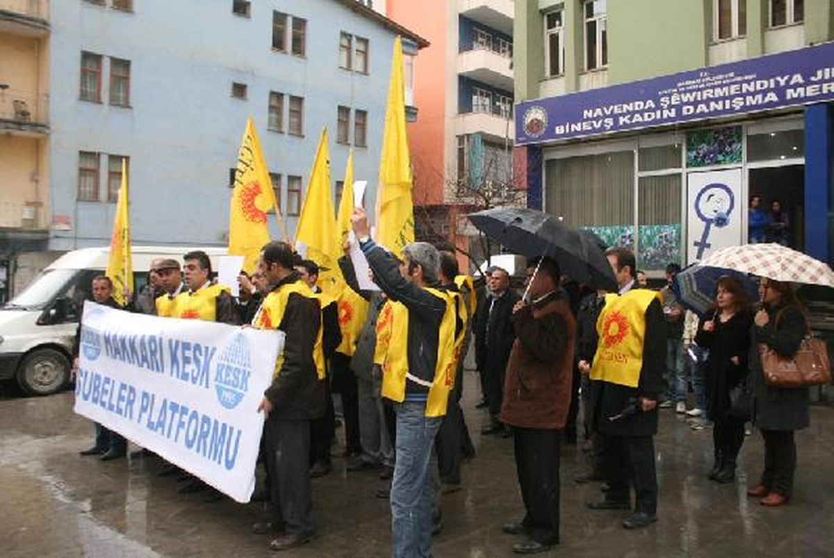 Hakkari\'de 4+4+4 Protestosu