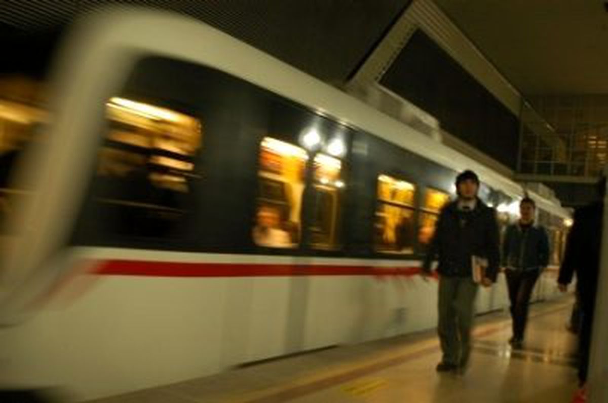 İzmir Ulaşımına Sınav Düzenlemesi
 
