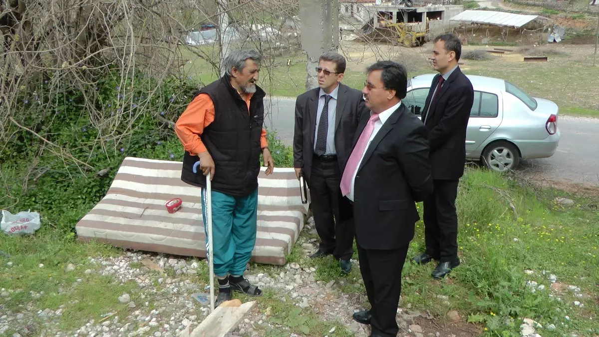 Kanser Hastası Dede Huzurevine Yerleştiriliyor