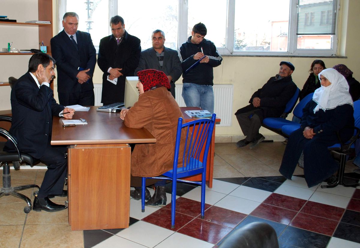 Kars Belediyesi\'nde Halk Günü Toplantısı
