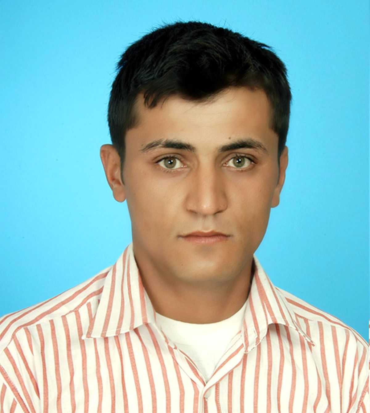 Kayalıklardan Düşen Genç Hayatını Kaybetti