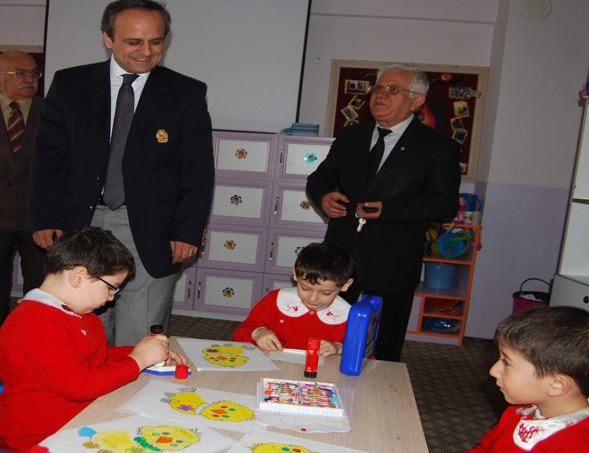Kaymakam Cıbır, Anasınıfını Ziyaret Etti