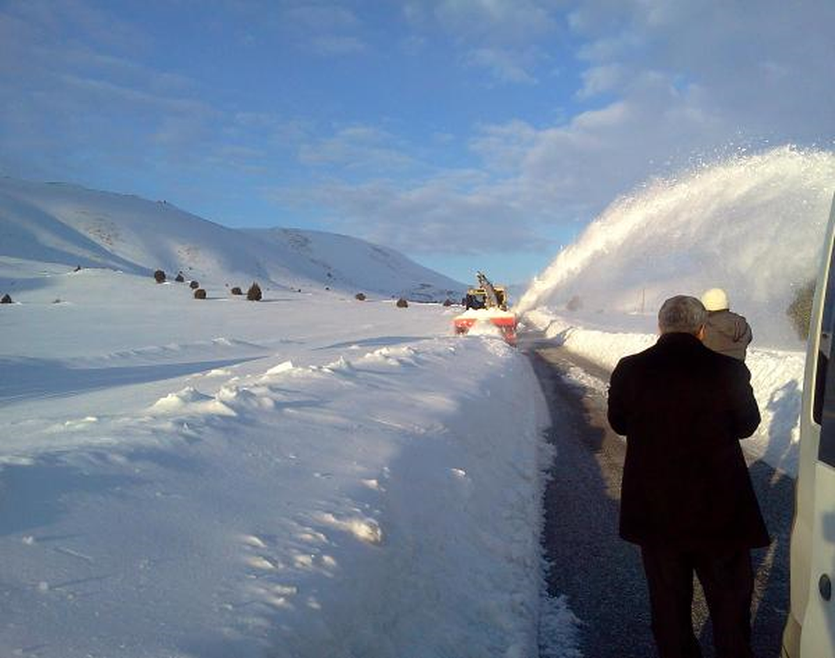 Kayseri İl Özel İdaresi, 17 Bin Kilometre Kar Mücadelesi Yaptı
