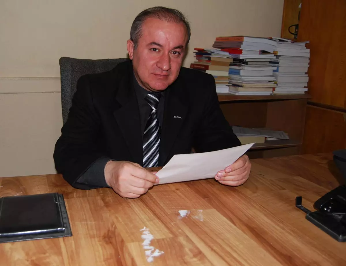 Kula CHP'de Eryılmaz Yeniden Aday