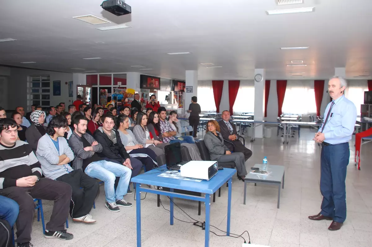 Malkara'da 'Liderlik ve Motivasyon' Semineri