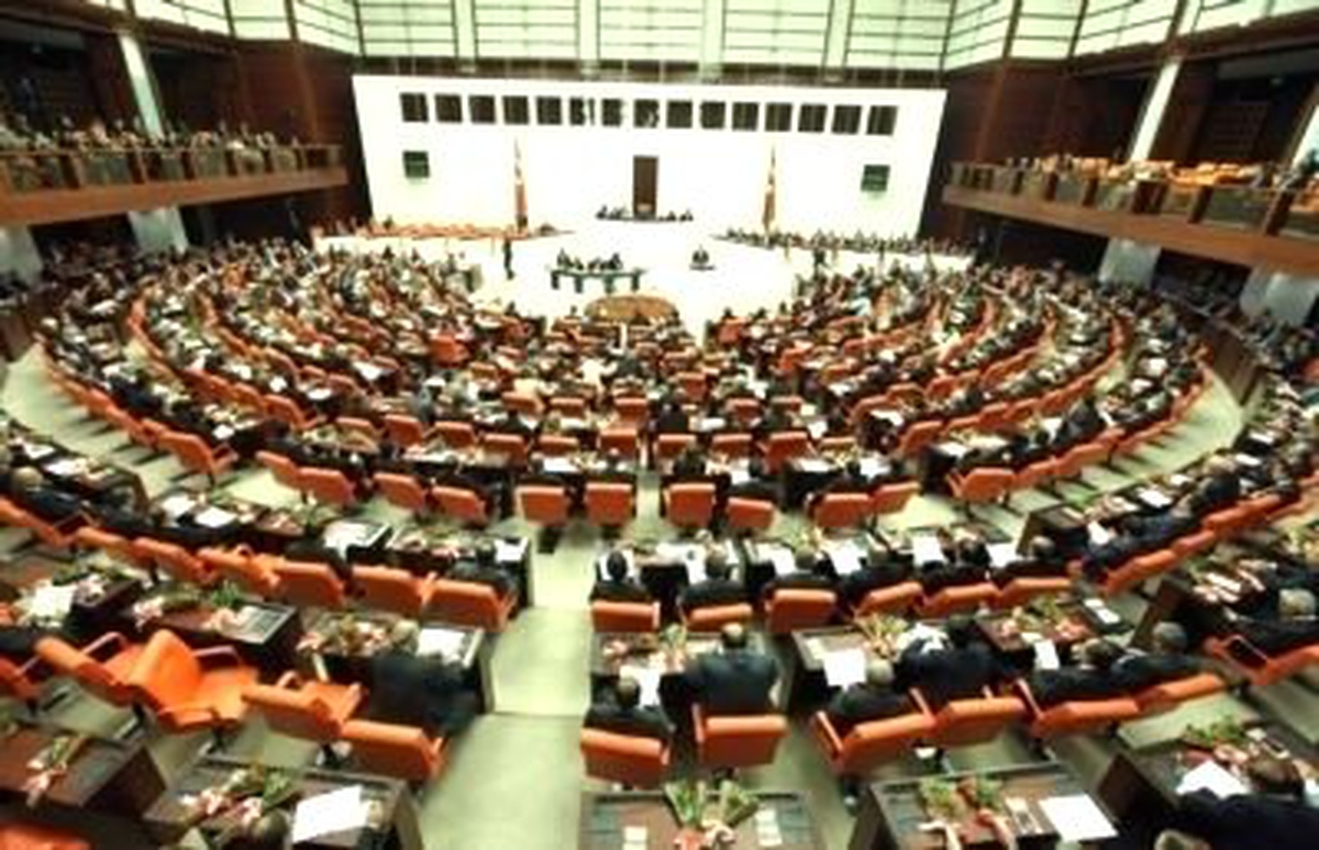Mhp\'nin "Şehit" ve "Gazi" Önerisi Reddedildi