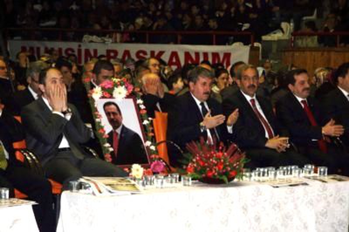 Muhsin Yazıcıoğlu\'nun Vefatının 3. Yılı