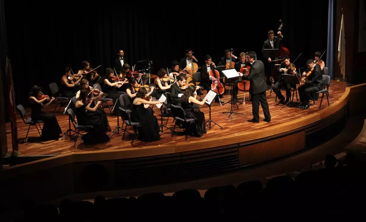 Paü Gençlik Orkestrası\'ndan Muhteşem Konser