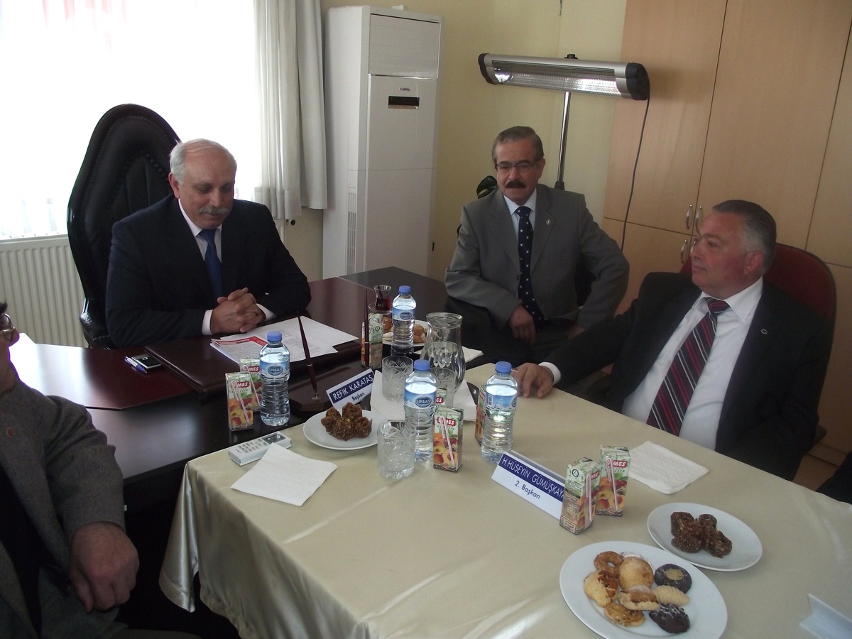 Söke MHP Ticaret Odası ve Esnaf Kredi Kefalet Kooperatifini Ziyaret Etti