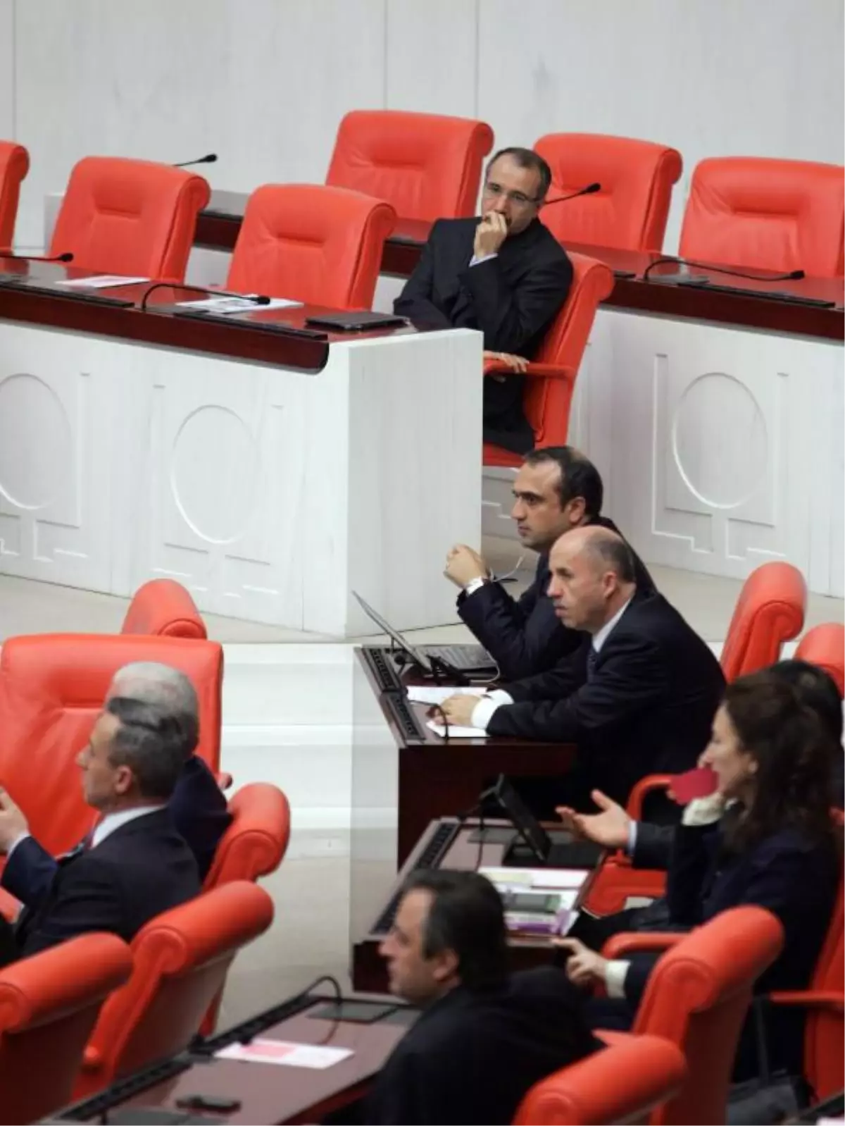 TBMM\'de 4+4+4 Görüşmeleri 9\'uncu Maddede