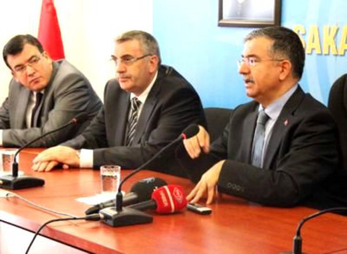 Turkiye\'nin İlk Tank Test Merkezi Sakarya\'da Açıldı (2)