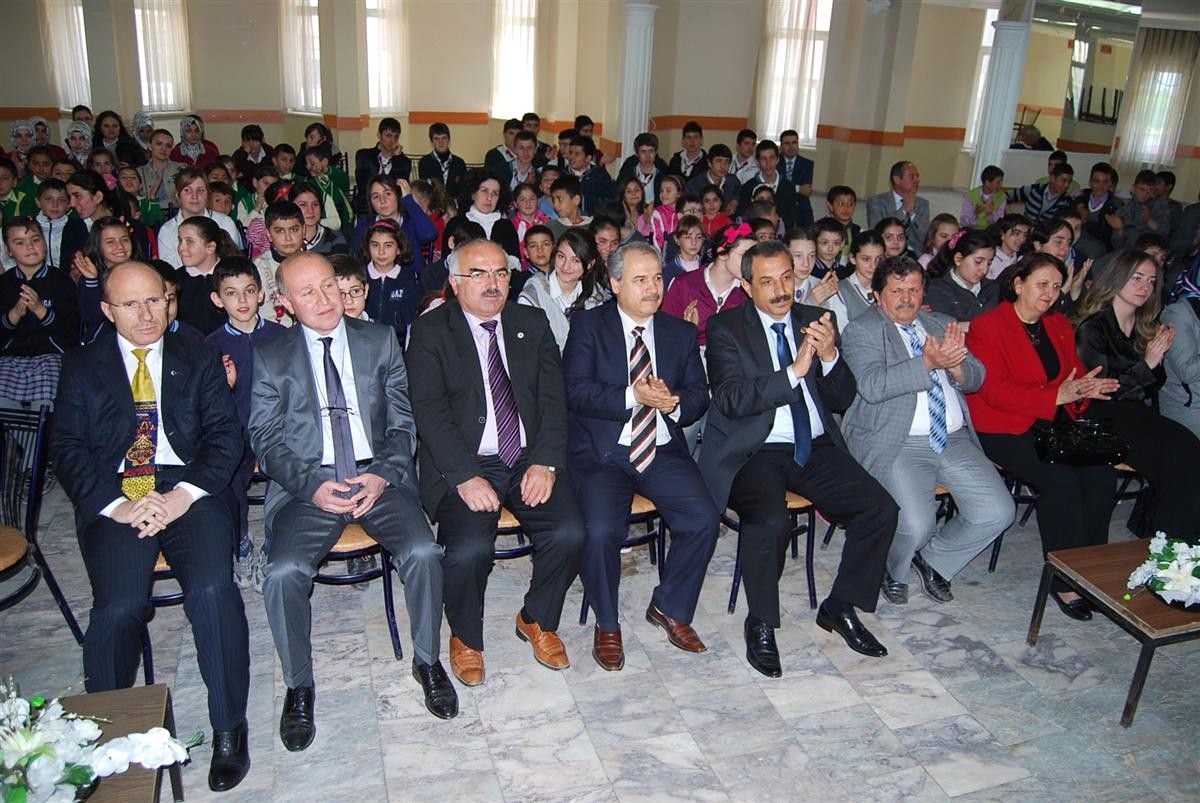 Veremi Anlattılar, Ödülü Aldılar