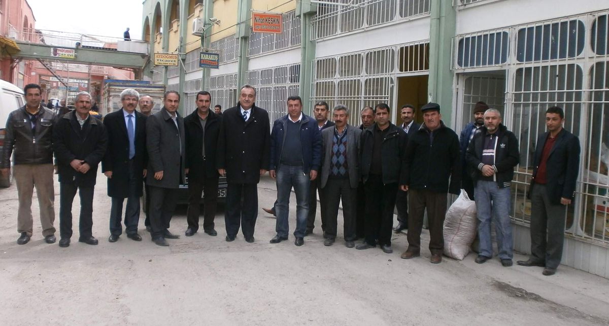 AK Parti Malatya Milletvekili Cemal Akın Esnafı Ziyaret Etti