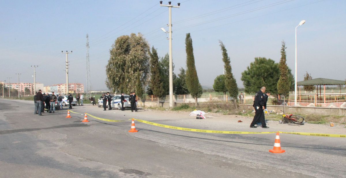 Akhisar\'da Trafik Kazası: 1 Ölü