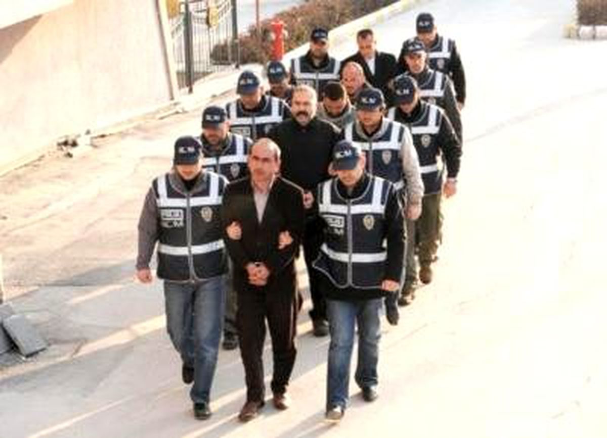 Ankara\'da Çete Operasyonu