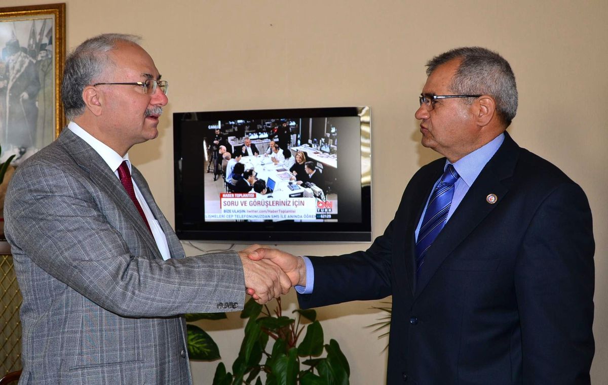 Balkan Göçmenlerinden Vali Daşöz'e Ziyaret