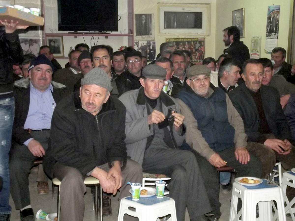 Beylikova'da Süt Nakliyesini Tarımsal Kalkınma Kooperatifi Üstlendi