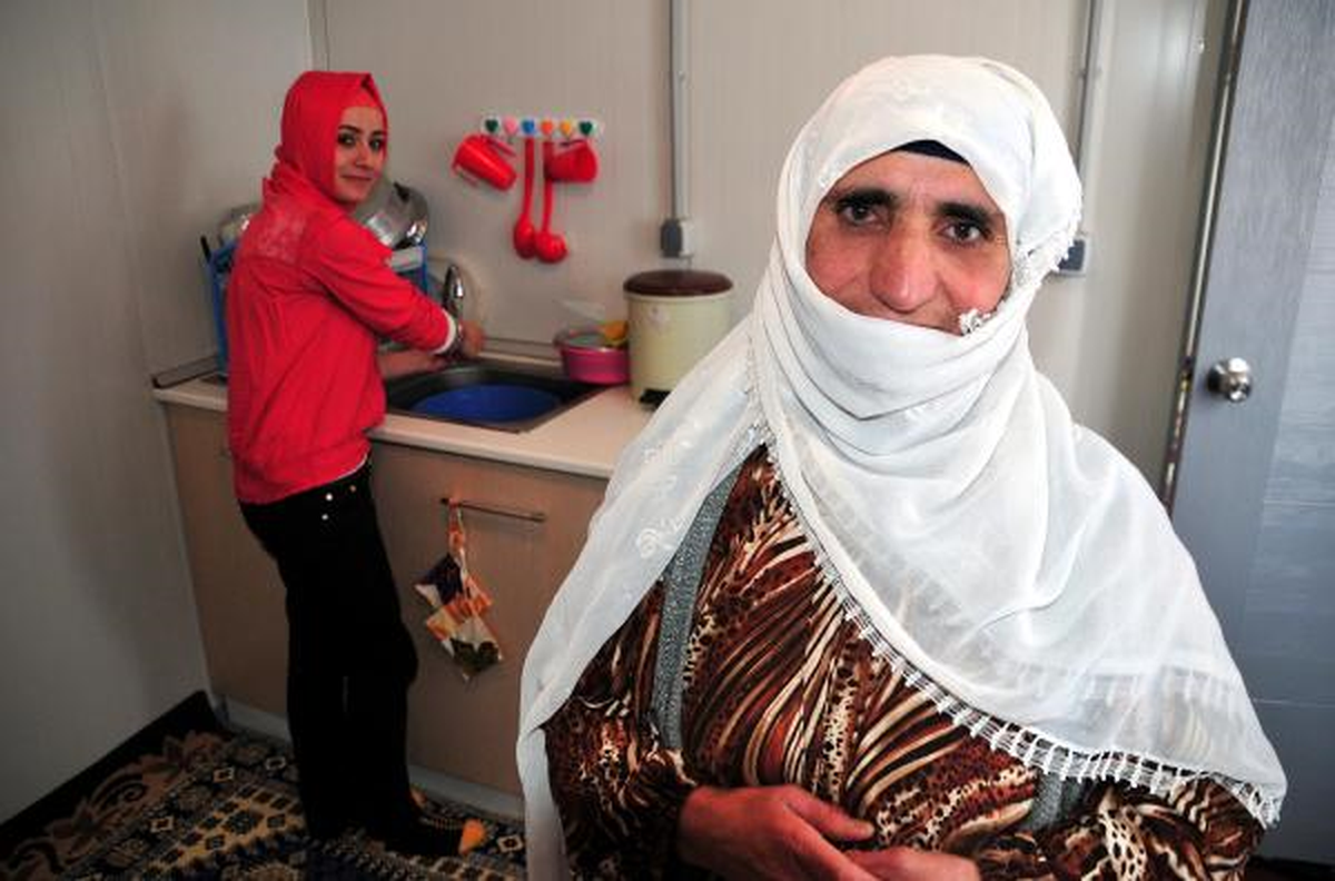 Depremzede Yaşlıya Devlet Şefkati