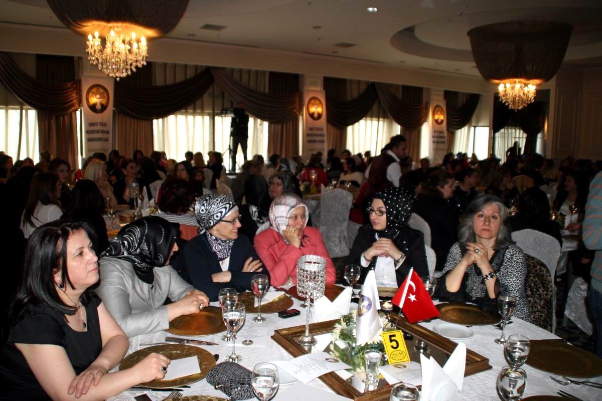 Emniyet Teşkilatı Mensupları Hanımları Yardımlaşma ve Dayanışma Derneği Eskişehir Şubesinden...