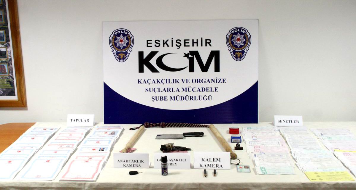 Eskişehir\'in \'Kırbaçlı\' Çetesi Çökertildi