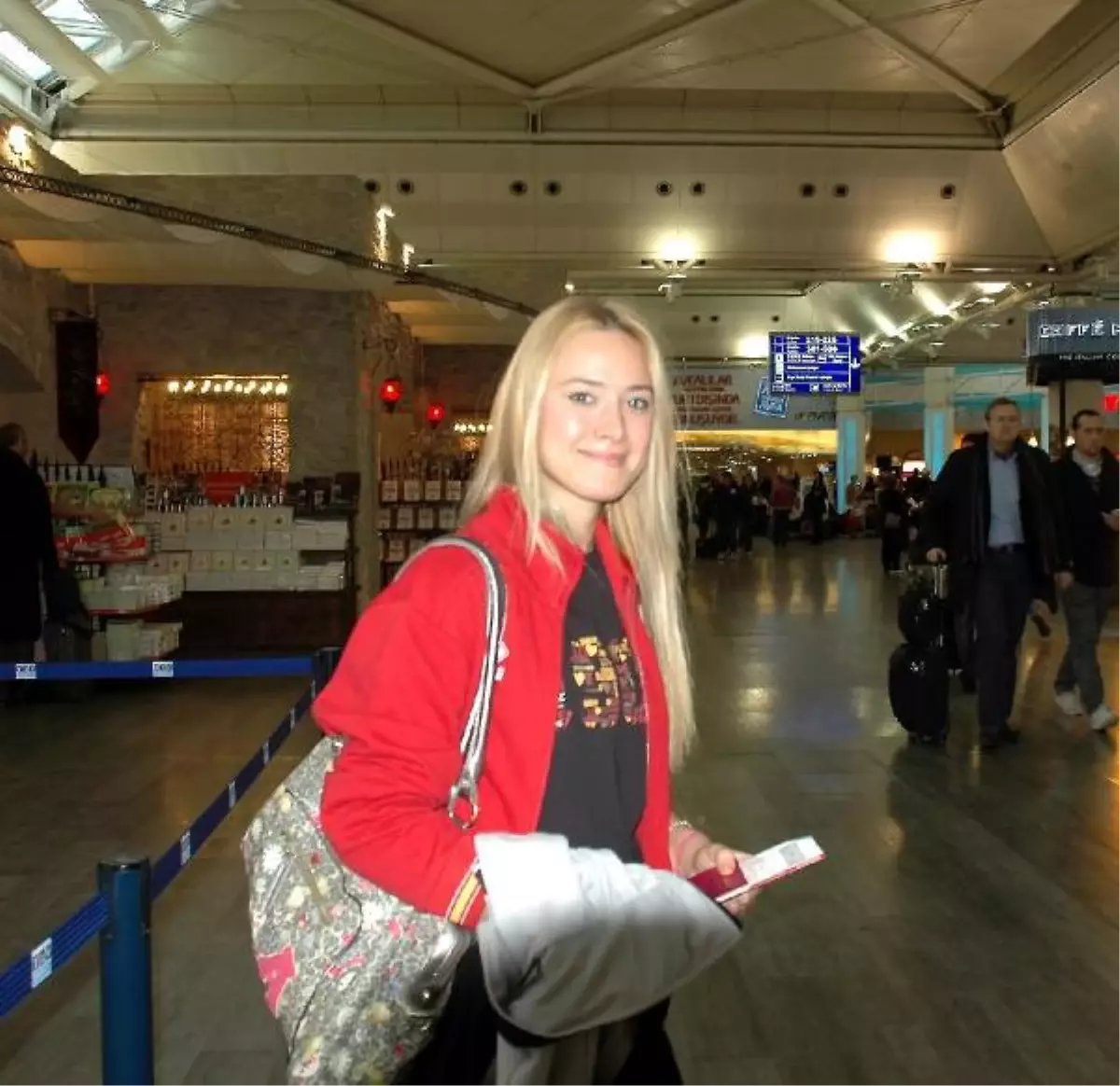 Galatasaray Kadın Voleybol Takımı Kupa İçin Gitti