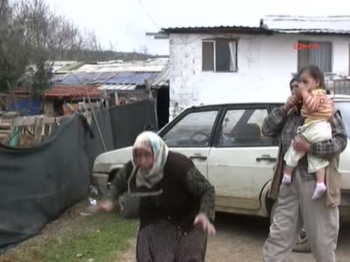Gecekondu\'da Ağlatan Yangın