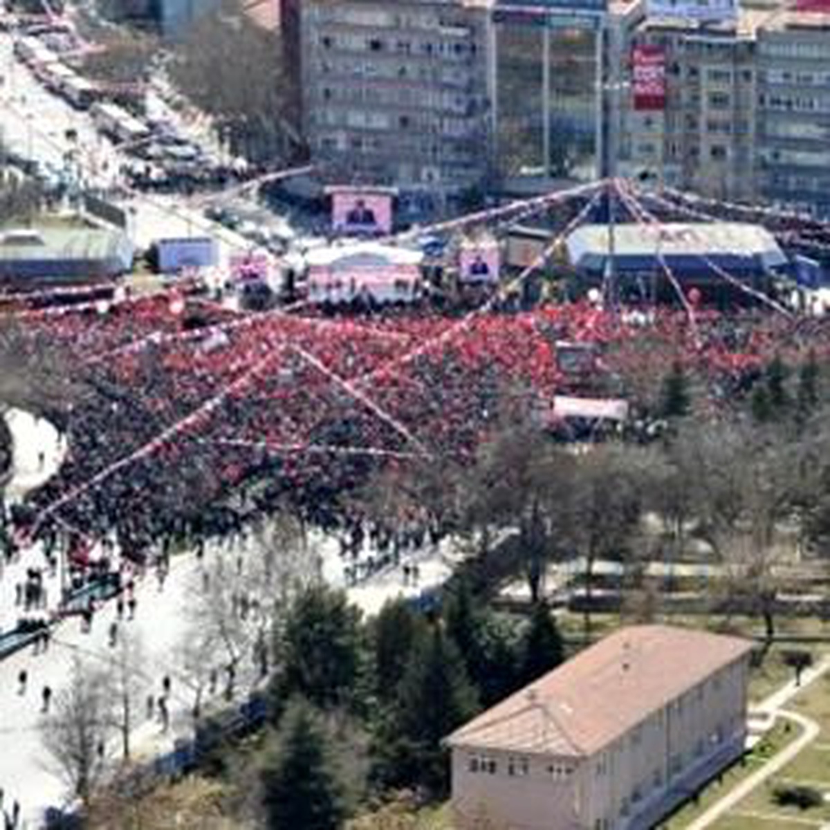 Gökçek, "Tandoğan Fotoğrafı"Nı Kılıçdaroğlu\'na Gönderdi