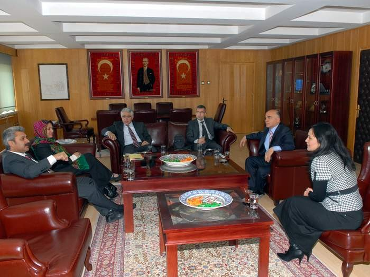 Karzai Sdü\'ye Davet Edilecek