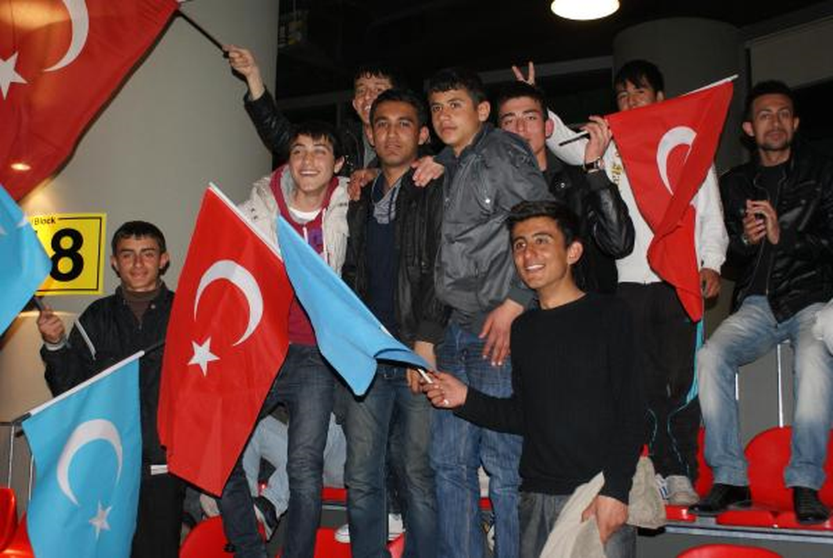 Kayseri\'de, 16 Ülke Ekibiyle Nevruz Şöleni