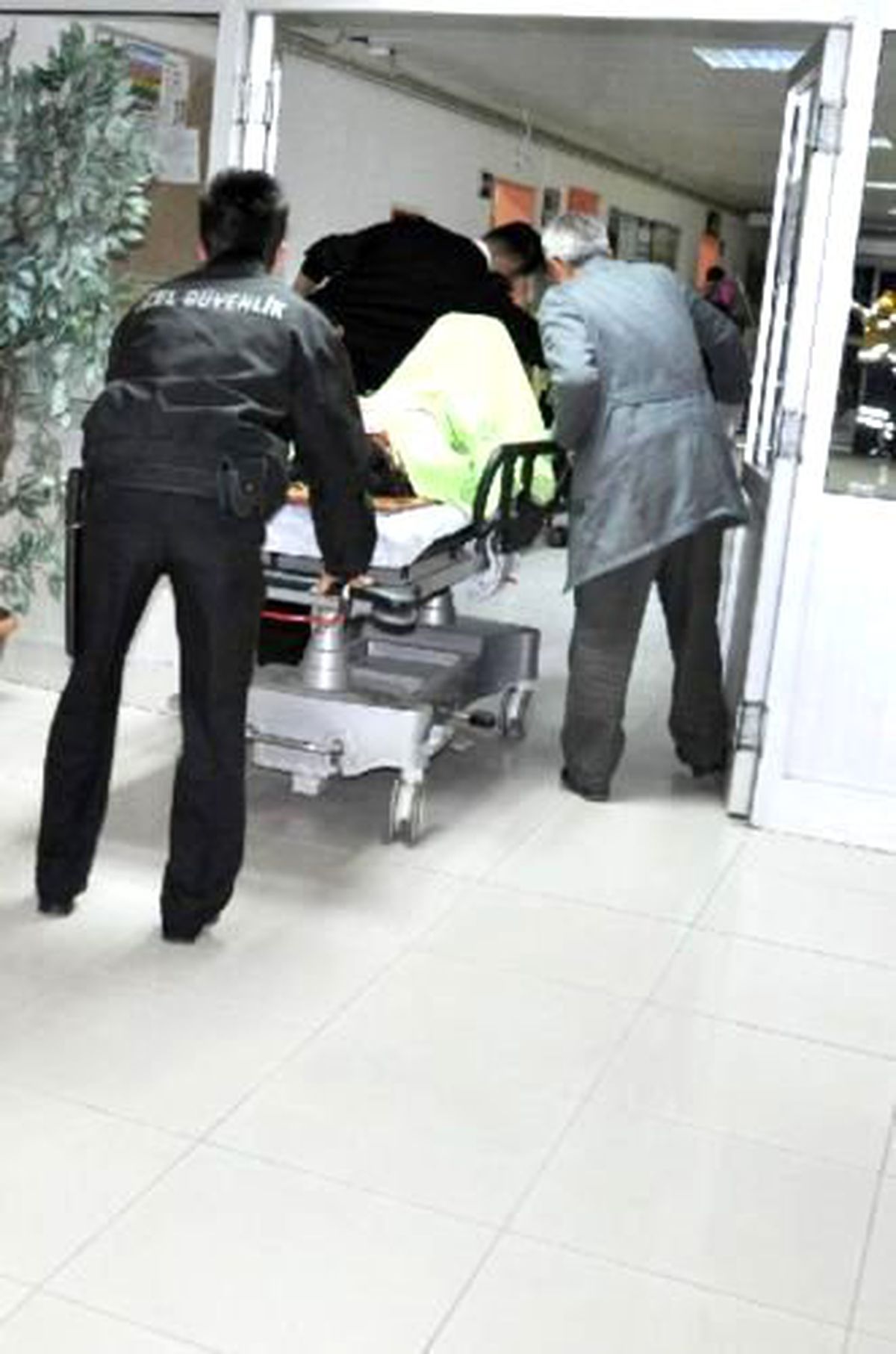 Köpeğe Çarpmamak İçin Manevra Yaptı, Canından Oldu