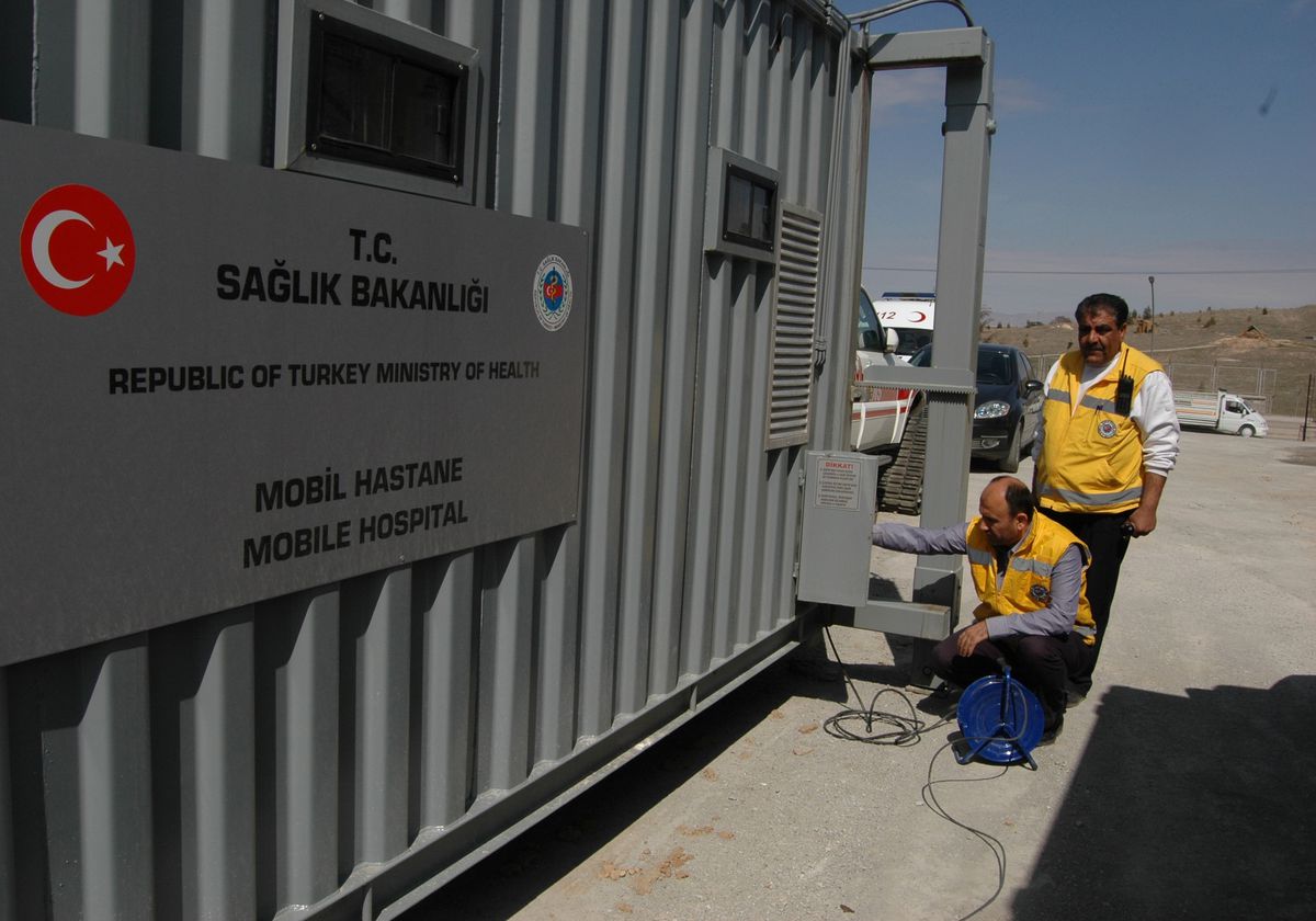 Malatya\'ya 3 Mobil Hastane