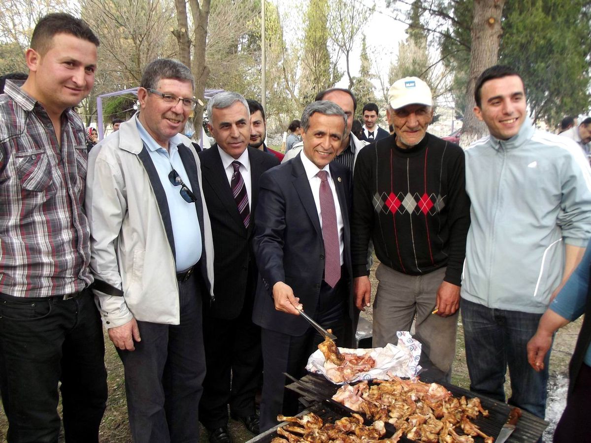Milletvekili Yurttaş, Gençlerle Piknikte Buluştu