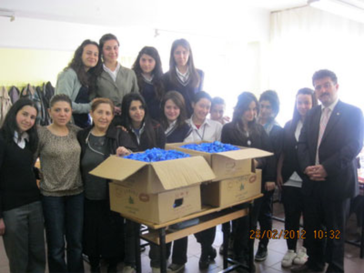 Mimar Sinan Lisesi\'nden 10 Bin Kapak