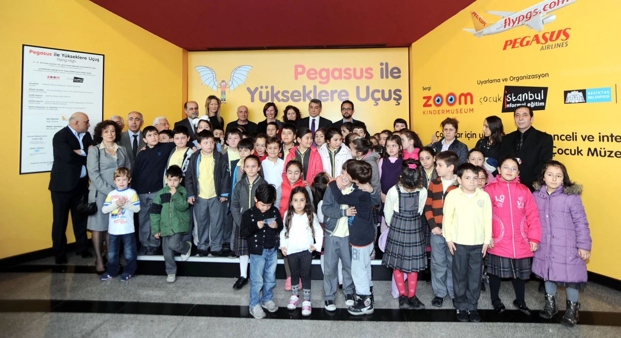 Pegasus ile Yükseklere Uçuş Sergisi, Çocukları Uçmanın Gizemli Dünyasıyla Buluşturuyor