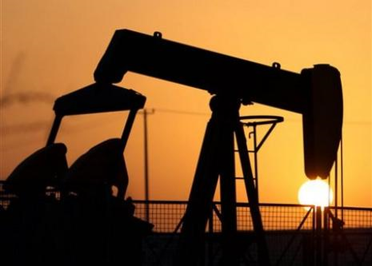 "Petrol Ekonomiler İçin Risk Yaratıyor"